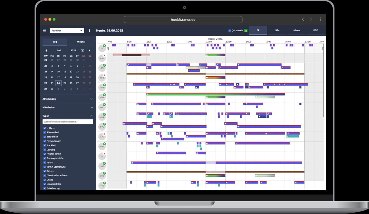 Screenshot aus TANSS von der Einsatzplanung mit mehreren Zeitstrahlen für Mitarbeitern, gefüllt mit Leistungen und Terminen.